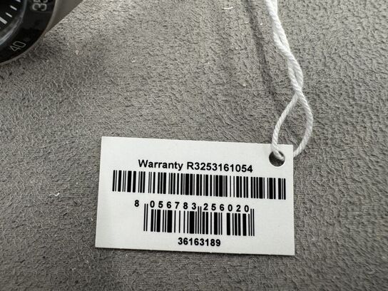 Armbåndsur SECTOR 230 43 MM 3H BLACK DIAL SS BR