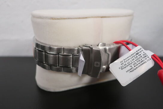 Herreur SWISS MILITARY Pioneer 41 mm. 