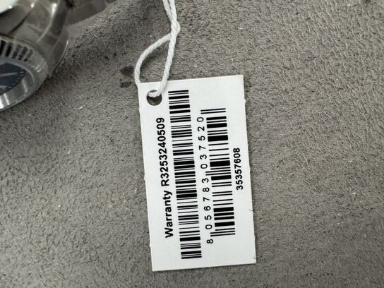 Armbåndsur SECTOR 240 32 MM 3H BLUE DIAL BR SS