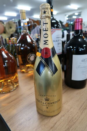 1 fl. Champagne MOET & CHANDON IMPERIAL BRUT 1.5L