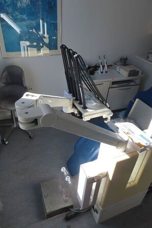 Tandlægestol HEKA UNIC