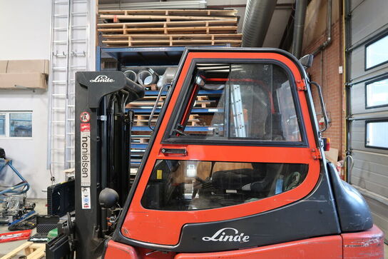 El-Gaffeltruck LINDE E30-02