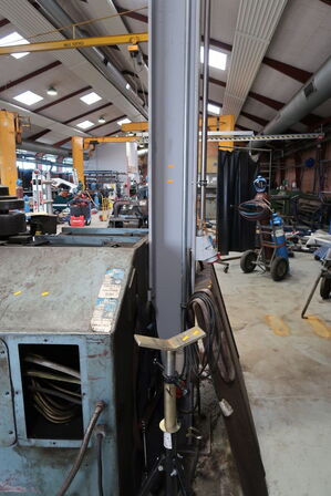 Søjlesvingkran med el-kædetalje 500 Kg