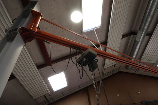 Søjlesvingkran med el-kædetalje 500 Kg