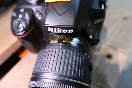 Spejlreflekskamera NIKON D3300