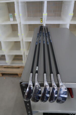 Golfjern sæt CLEVELAND 6,7,8,9,P - JERN