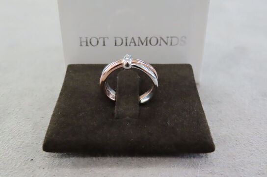 Hot Diamonds Sølv- og Guldtonet Ring med Sten