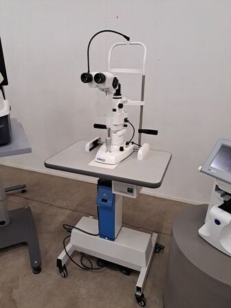 Eye Refractor, Lens Analyzer & Slit Lamp VISIONIX