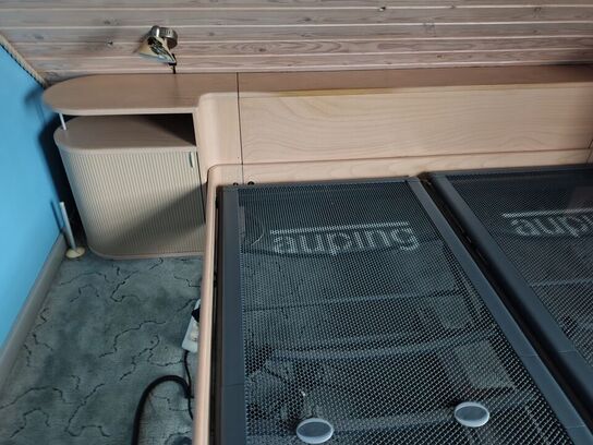 Auping seng, dobbelt.