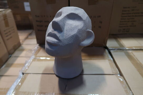 62 stk. Figur Hoved Talvik Cement Gråbrun H23