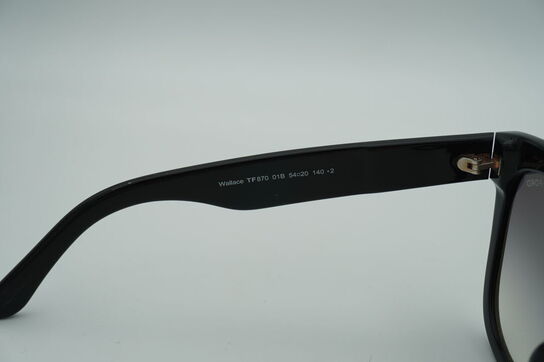 Solbriller TOM FORD TF870 01B