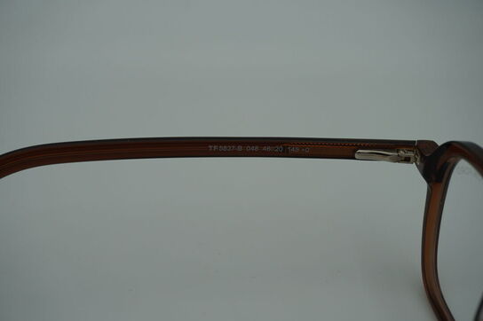 Brillestel TOM FORD TF5837-B