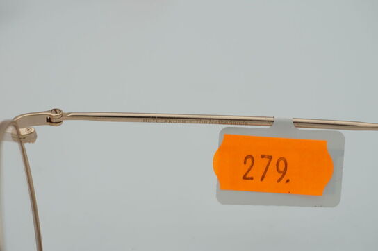 2 brillestel HEYELANDER: 1 titanium og 1 acetate 