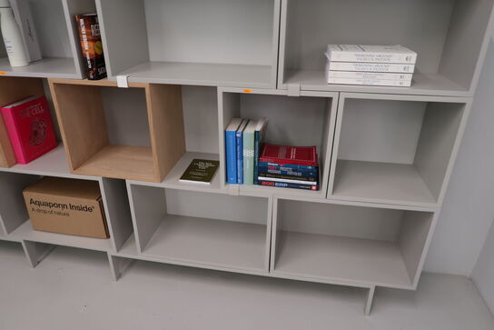 Reolsystem MUUTO Stacked uden indhold