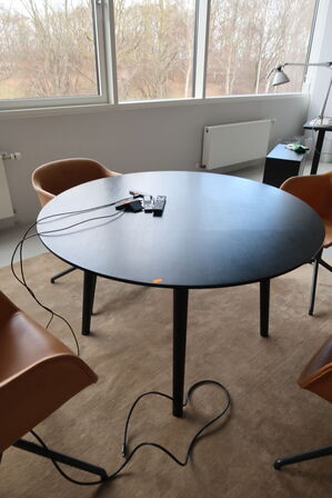 Mødebord &TRADITION In Between SK4 af Sami Kallio