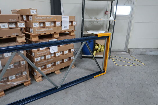 3 stk. gavle samt 14 stk. vanger til pallereoler