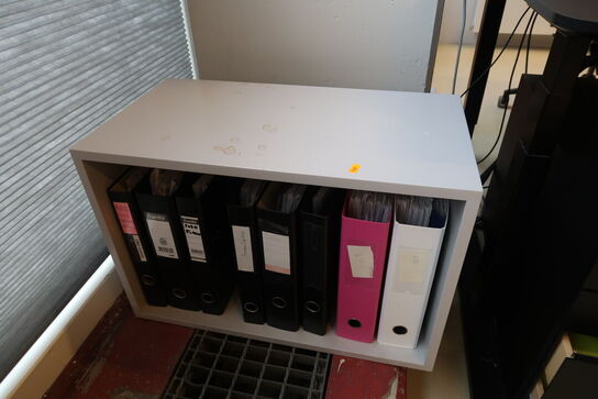 2 stk. reoler MUUTO Stacked m.m.