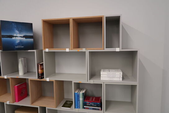 Reolsystem MUUTO Stacked uden indhold