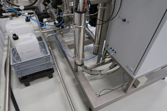 Fermentor med tank APPLIKON BIOTECHNOLOGY Bio reactor 270 L SS og styring APPLIKON TECHNOLOGY i-Control