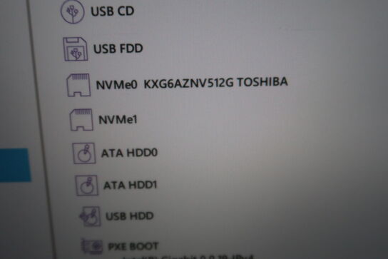 Bærbar computer LENOVO X1 Carbon 7th gen.