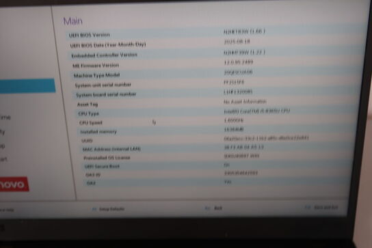 Bærbar computer LENOVO X1 Carbon 7th gen.