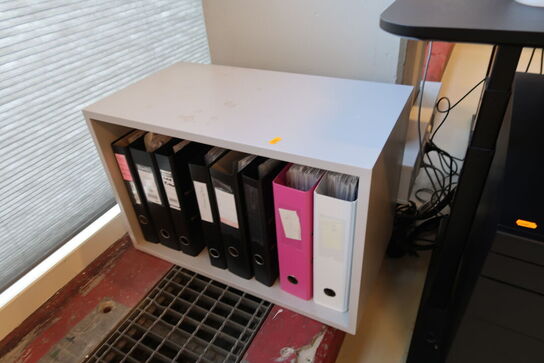 2 stk. reoler MUUTO Stacked m.m.