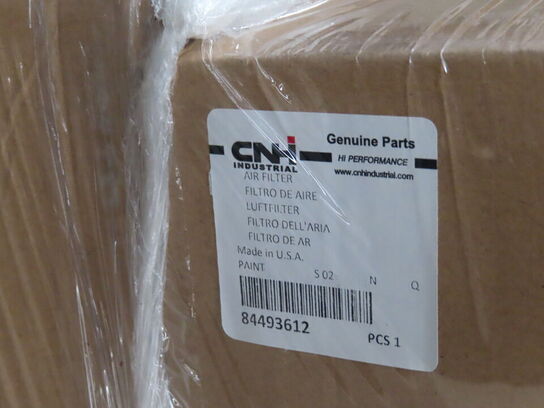 Palle med diverse Luft filter CNH industrial