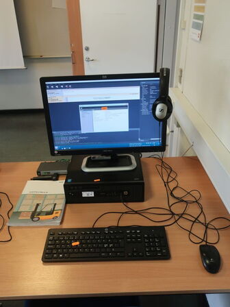 HP 22" skærm m. tastatur L2208w (PC medfølger ikke)