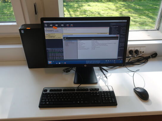 HP 23" skærm Elitedisplay E231 (PC medfølger ikke)