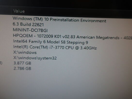 HP 22" skærm m. tastatur L2208w (PC medfølger ikke)