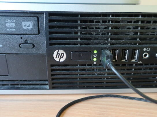 HP 22" skærm m. tastatur L2208w (PC medfølger ikke)