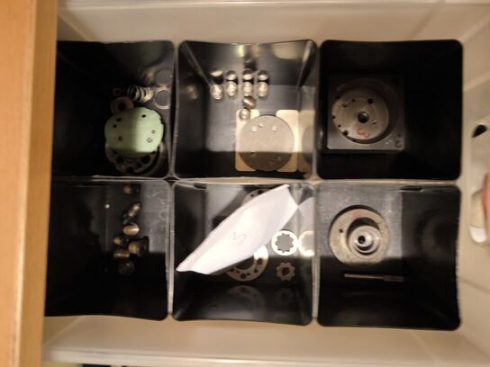 Blandet dele til måleudstyr