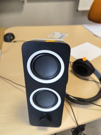 Højttalere & hovedtelefoner