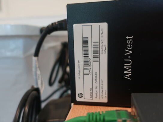 HP 22" skærm m. tastatur L2208w (PC medfølger ikke)