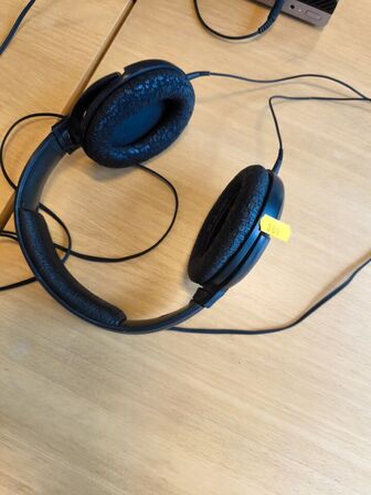 Skærm 22" m. tastatur HP L2206w (PC medfølger ikke)