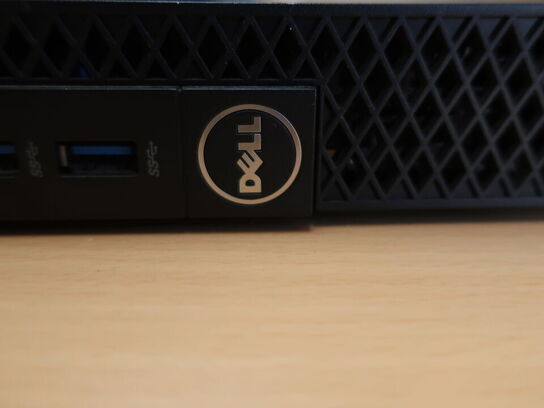 HP 22" skærm m. tastatur SynchMaster 2243 (PC medfølger ikke)