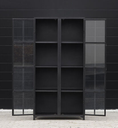 Nyt Doom Dark vitrine skab