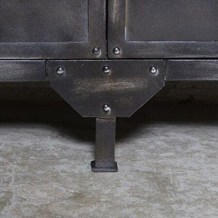 Ny Skænk 180 sort oxideret