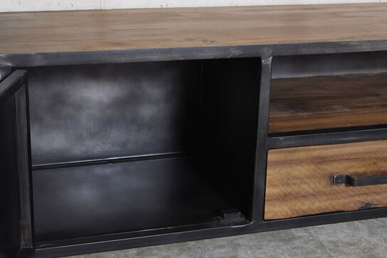 Nyt Tv bord 200 Train