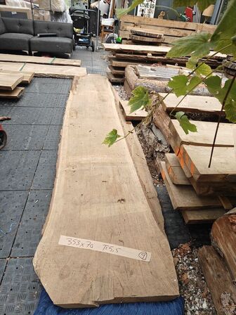 1 stk. Egetræsplanke str. 353 x 70 x 5,5