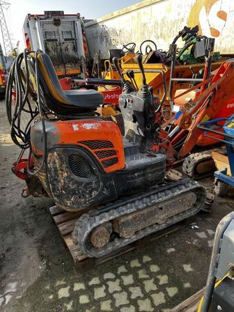 Minigraver KUBOTA K008-3 (Defekt)