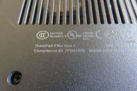 Bærbar computer LENOVO Thinkpad P16v Gen 1