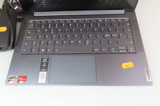 Bærbar computer LENOVO Yoga Slim 7