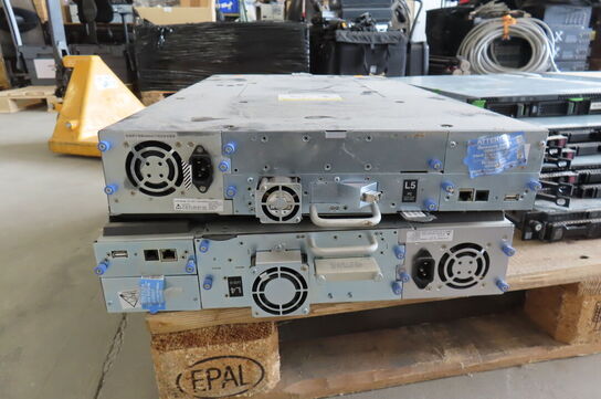 2 stk. UPS IBM (Forsendelse ikke muligt)