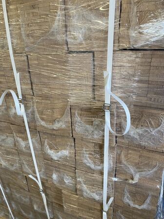 142,17 m2 Massivt eg klodsegulv / Endestavsgulv