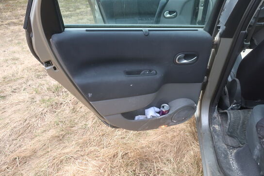 Personbil RENAULT SCENIC 2.0 16V (MOMSFRI)