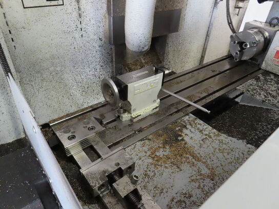 4 akset bearbejdningscenter, fabr. HAAS, type TM 2 HE årg. 2005