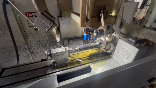 4 akset bearbejdningscenter, fabr. HAAS, type TM -2 HE årg 2006