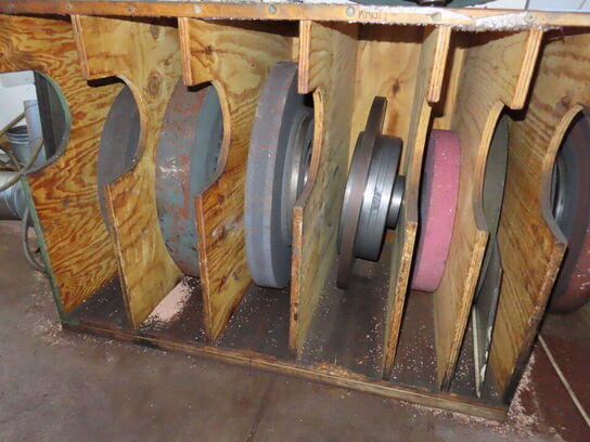 Rundslibemaskine, fabr. SCHAUDT, type A 801 N 2500 årg 1991