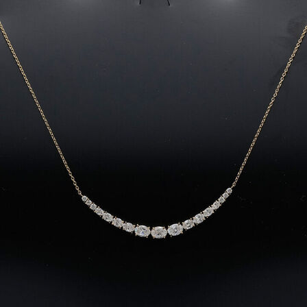 Halskæde af 14 kt. guld med brillantslebene laboratorieskabte diamanter